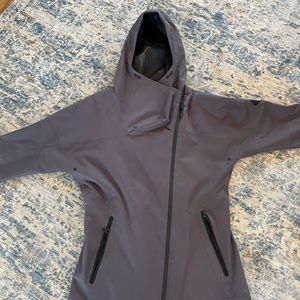 Women's Burton GORE-TEX wind & rain jacket